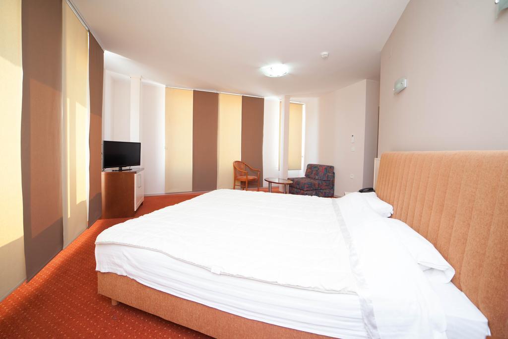 Hotel Lebed Ohrida Exterior foto